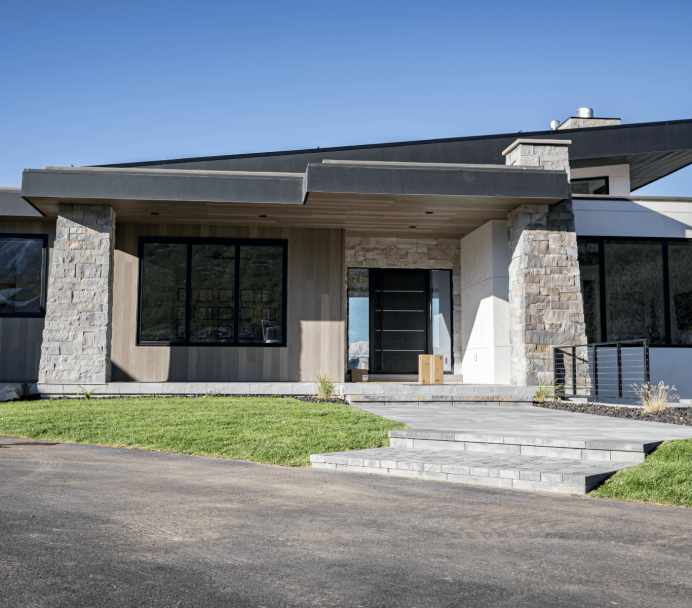 _H6A1635 (1) _H6A1635 (1)